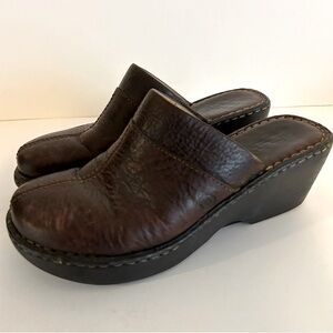 Born brown genuine leather slip on clogs mules S 8 EU 39 cottage core comfy Y2K